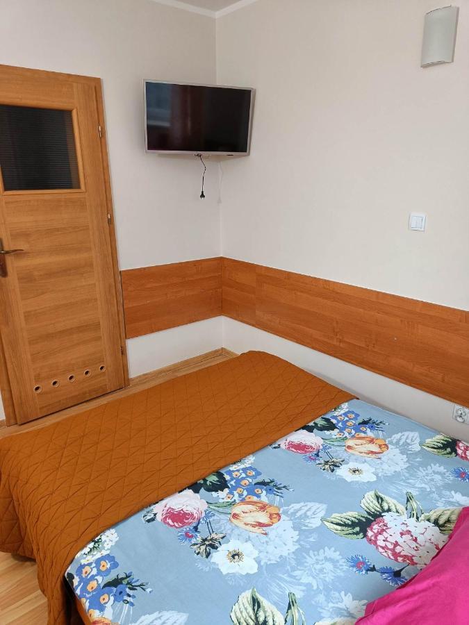 Pensjonat Przystan Kolobrzeg Ngoại thất bức ảnh