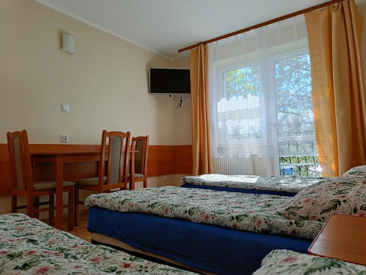Pensjonat Przystan Kolobrzeg Ngoại thất bức ảnh